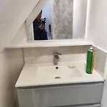 V13 Ideal Pro, Universite, Evalley, Proche Grands Axes Apartamento *