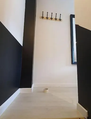 V13 Ideal Pro, Universite, Evalley, Proche Grands Axes カンブレー